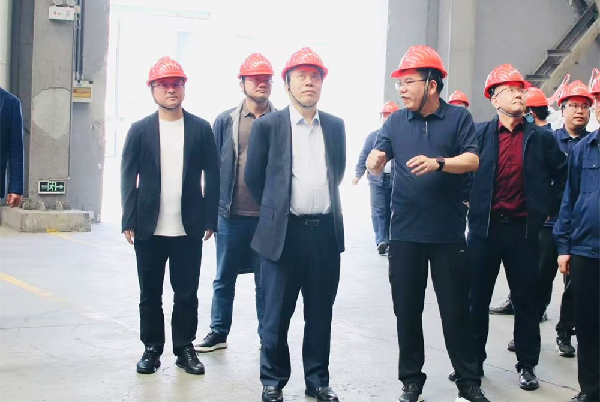 中陕核集团党委书记、董事长朱华平一行到中陕核新材...